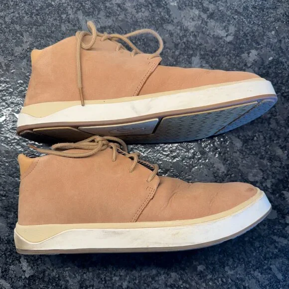 Olukai mens Papaku 'Ili waterproof leather tan chukka boots size 9.5M